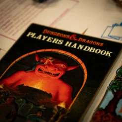 Fanattik Dungeons & Dragons Erste Auflage Limitiertes Metallbarren Set zum 50. Jubiläum Hot