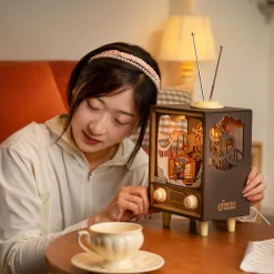 Robotime Retro-Fernseher Spieluhr Holzbausatz Sale